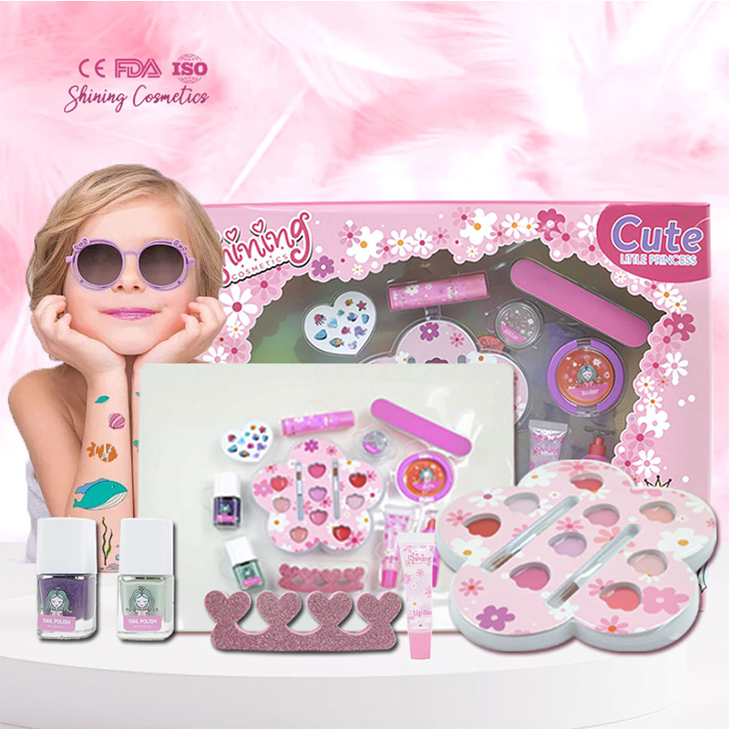 What are the unique advantages of manicure sets in improving the DIY manicure experience at home?